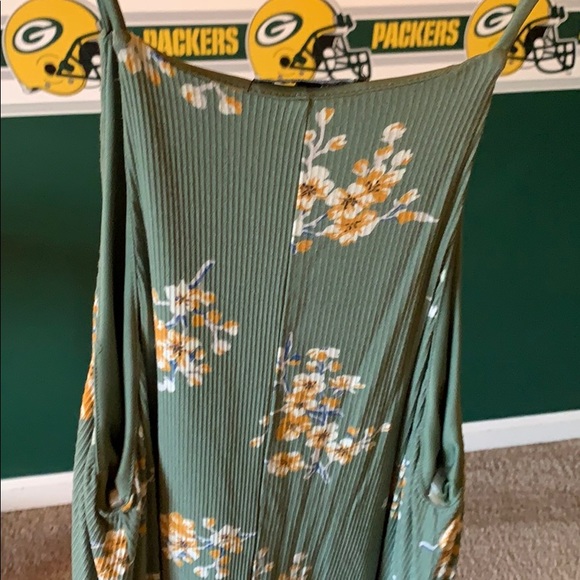 Floral sun dress - Picture 3 of 3